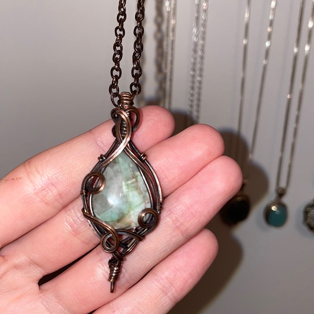 Green genuine gemstone necklace wire wrapped on brass chain